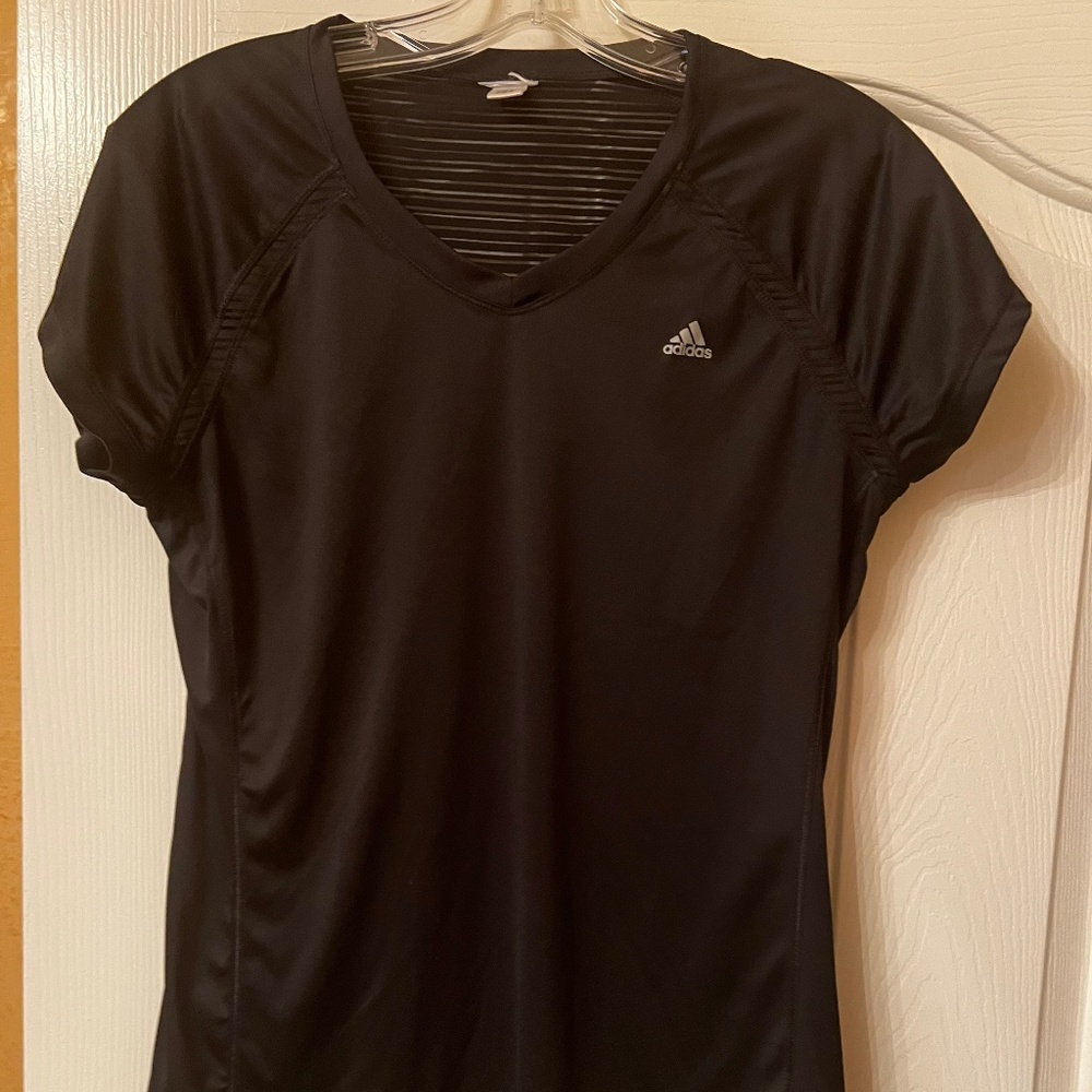 T-Short